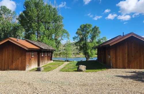 Alder Cabin | Hangman’s Guest Ranch - Osprey Cabin. Entire cabin by historic Virginia City