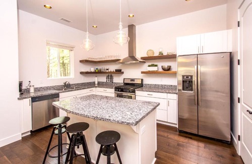Flagstaff Villa | Hannah Lane Haven Forest Views Great Location Family-Friendly Stay