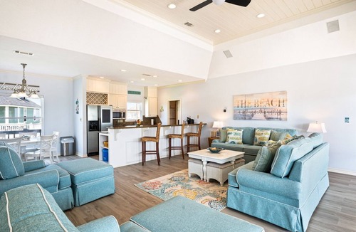 Port Bolivar House | Happy Hours - 2nd row, Gulf View, Cargo lift, gated community