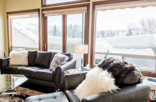 Ketchum House | Harriman Townhome 4