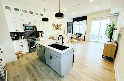Windsor Park House | Heart of Downtown Indy Townhome NEW BUILD!