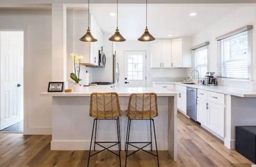 San Diego House | HEART OF SD! Luxury Villa w Hot Tub, Fireplace and Oversized Fully Lit Backyard