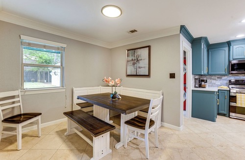 Ponderosa Forest Cottage | Heated Pool, Hot Tub, Game Room: Houston Group Gem