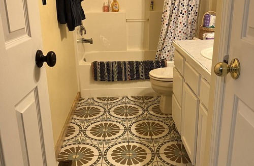 Collister Apartment | Help a Stay-At-Home-Mom Support Her Family! Dog Friendly!