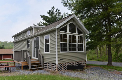 Lebanon - Pine Grove RV Rental | Hershey RV & Camping Resort