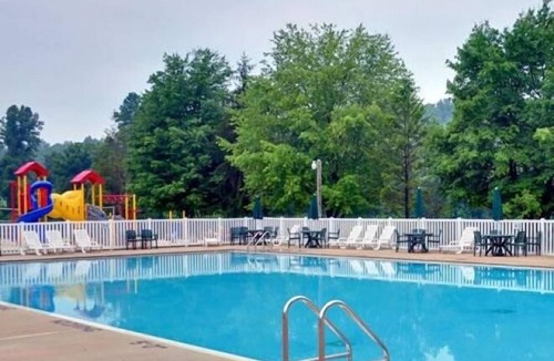 Lebanon - Pine Grove RV Rental | Hershey RV & Camping Resort