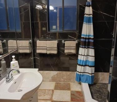 Brew Bay Apartment | Higgin's Inn
