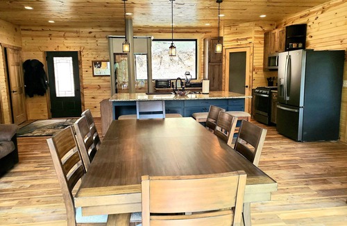 Spearfish House | Higgins Mountain Retreat - 10 minutes from Downtown Spearfish!