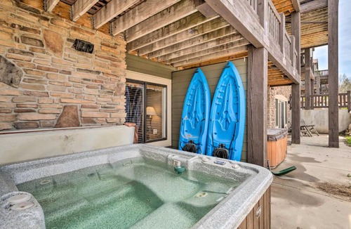 Ogden Apartment | High-End Huntsville Condo with Private Hot Tub!