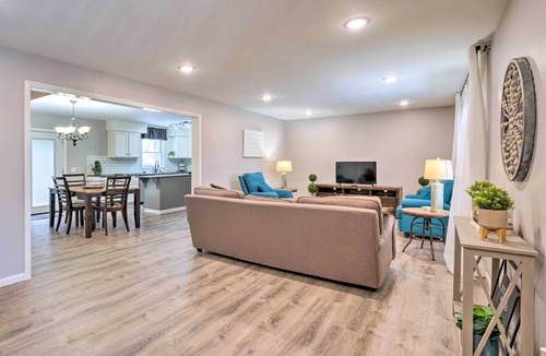Apple Valley House | Hilltop Home Inside of Apple Valley!