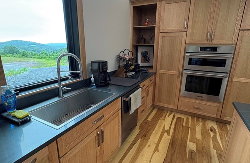Fleming House | Hilltop house with a view and large kitchen just 15 min to State College