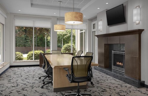 Greensboro Hotel | Hilton Garden Inn Greensboro Airport - Newly Renovated!