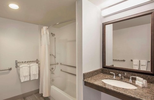 Innsbrook Hotel | Hilton Garden Inn Richmond Innsbrook
