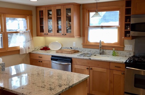 Old Bend House | Historic Belle Millhouse in Bend, OR. Walk to Downtown.vrbo