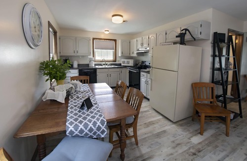 Terre Hill House | Historic Building, Quiet Location in Beautiful Lancaster County, Stella Side