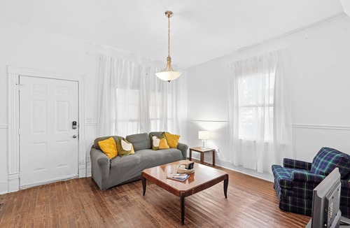 Optimist Park House | Historic Charm 3BR/1BA Beside Optimist Park