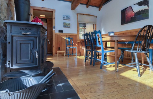 Drifting Cabin | Historic Cooper’s Cabin