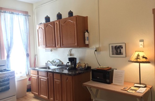 Buffalo Hotel | Historic Downtown Capitol Hotel Vacation Suites