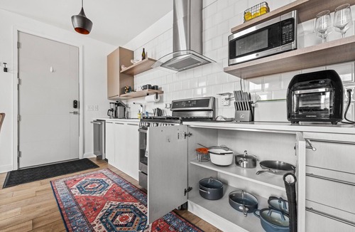 Pendleton Apartment | Historic Downtown - Free Parking Garage - 5 min walk OTR