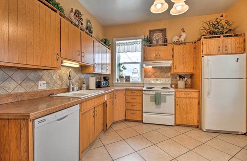 Helena House | Historic Helena Home w/Mtn Views - 2 Mi to Dtwn!