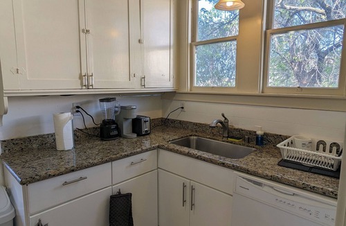 Downtown Berkeley House | Historic Home - Walk to Campus - Parking Available