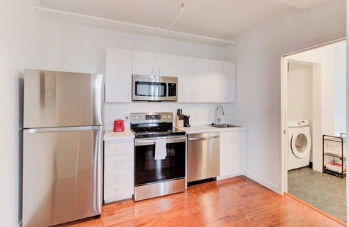 South Main Historic District Apartment | Historic Main St. Gem | Steps from Memphis Culture