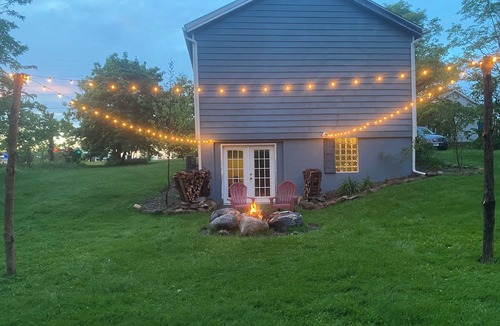 Streetsboro House | Historic Schoolhouse - Private Yet Central minutes from 480 and the Turnpike
