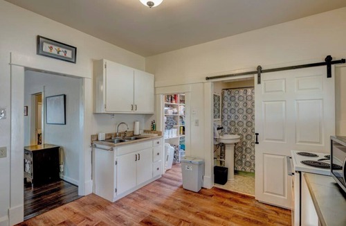 Sheridan House | Historic Sheridan Retreat – Cozy 2BR Centrally Located