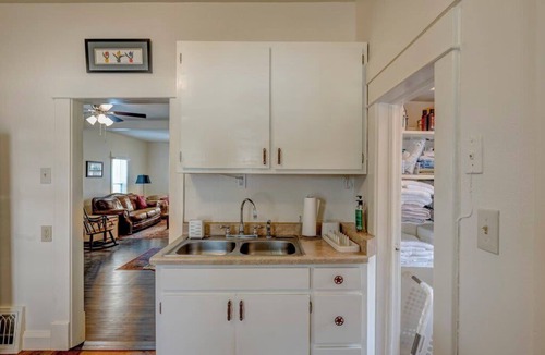 Sheridan House | Historic Sheridan Retreat – Cozy 2BR Centrally Located