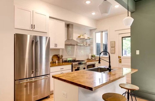 Fan District House | Historical Fan District Home Walkable & Clean