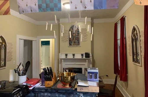 Olde Town Augusta Apartment | Hogwarts at Augusta Wizards and Muggles welcome! Harry Potter Fans dream stay.