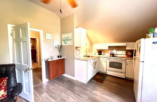 Shallotte Apartment | Holden Beach Getaway
