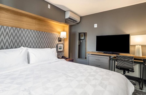 Columbia Hotel | Holiday Inn Columbia - Downtown by IHG