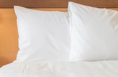 Columbus Hotel | Holiday Inn Columbus-Hilliard by IHG