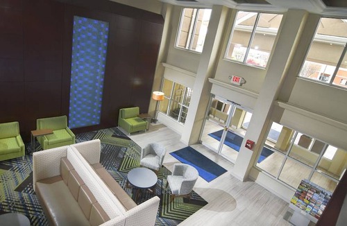 Gypsum Hotel | Holiday Inn Express Hotel & Stes Port Clinton-Catawba Island, an IHG Hotel