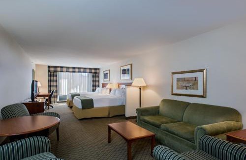 Flowood Hotel | Holiday Inn Express Hotel & Suites Jackson - Flowood by IHG