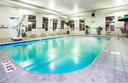 Marion Hotel | Holiday Inn Express Hotel & Suites Marion by IHG