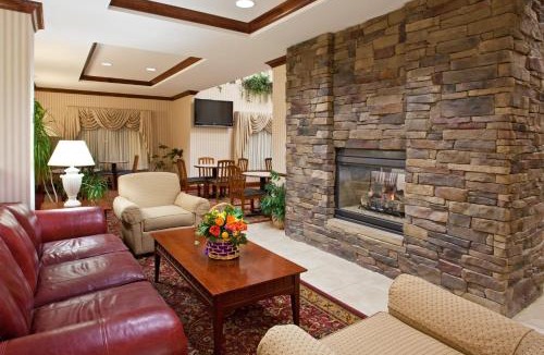 Marion Hotel | Holiday Inn Express Hotel & Suites Marion by IHG