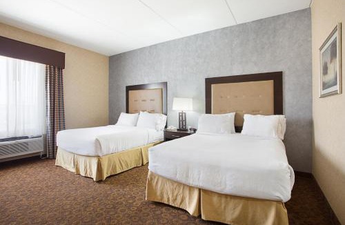 Byram Hotel | Holiday Inn Express Hotel & Suites Byram by IHG