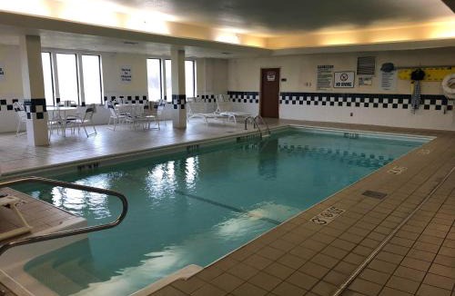 Anderson Hotel | Holiday Inn Express Hotel & Suites Anderson by IHG