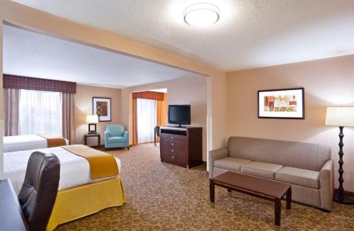 Van Wert Hotel | Holiday Inn Express Hotel & Suites Van Wert by IHG