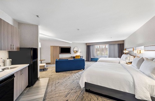 La Mesa Hotel | Holiday Inn Express La Mesa Near SDSU by IHG