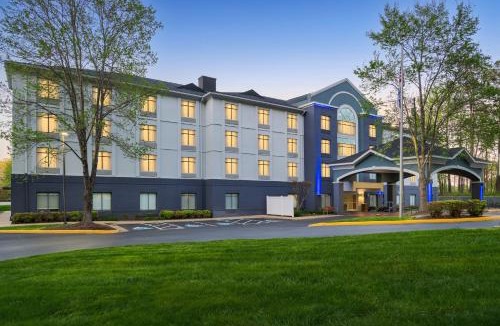 Brandermill Hotel | Holiday Inn Express Richmond-Brandermill-Hull Street by IHG