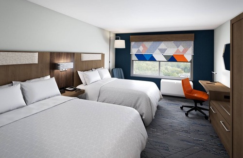 Lumberton Hotel | Holiday Inn Express & Suites Lumberton by IHG