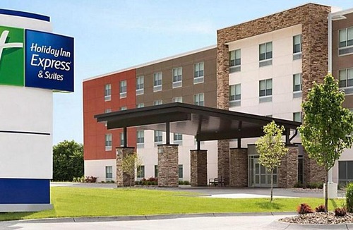 Salunga Hotel | Holiday Inn Express & Suites - Lancaster - Mount Joy by IHG