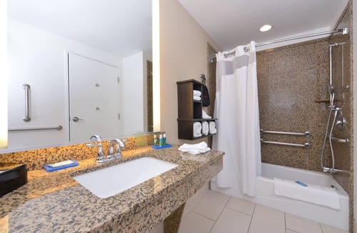 Pocatello Hotel | Holiday Inn Express & Suites Pocatello by IHG