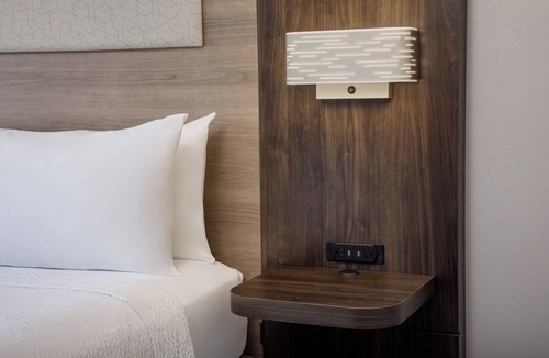 Albemarle Hotel | Holiday Inn Express & Suites Albermarle by IHG