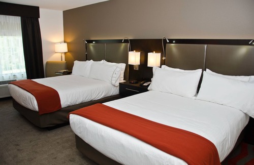 Easton Hotel | Holiday Inn Express & Suites Columbus - Easton Area by IHG