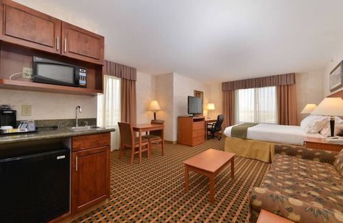 Rawlins Hotel | Holiday Inn Express Rawlins, an IHG Hotel