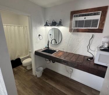 Sheridan Hotel | Holiday Lodge